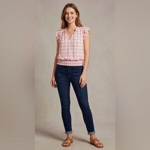 Pink & White Plaid V-Neck Short Sleeve